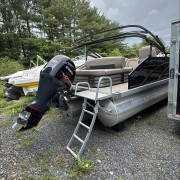 2019 BENNINGTON 21SSBXP TRIPLE
